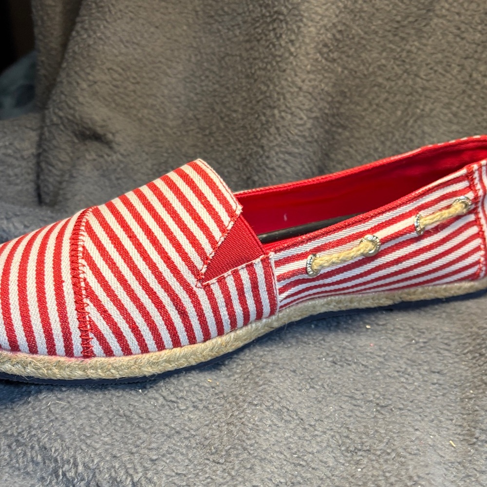 Nautica Women's Red and White Striped Moccasins - Picture 2 of 8